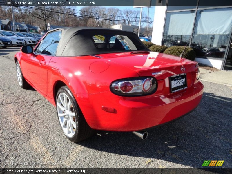 True Red / Black 2006 Mazda MX-5 Miata Roadster