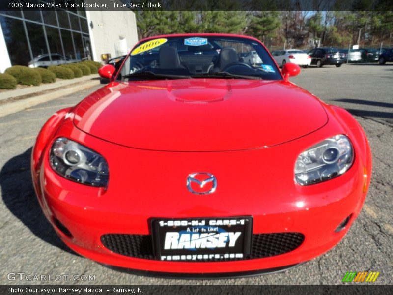 True Red / Black 2006 Mazda MX-5 Miata Roadster