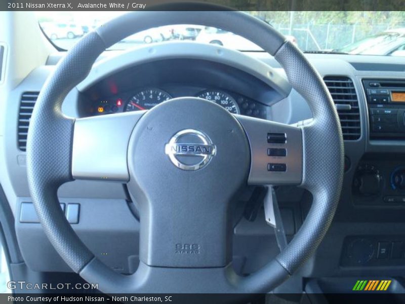 Avalanche White / Gray 2011 Nissan Xterra X