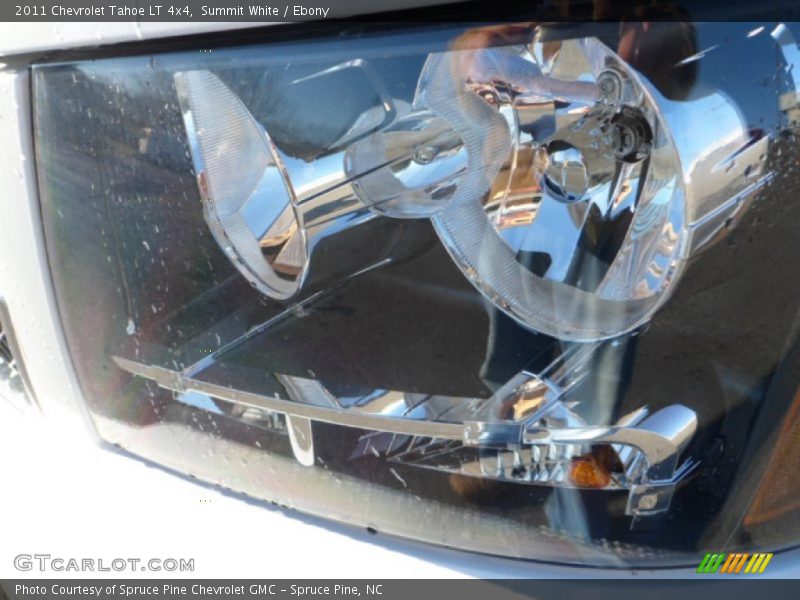 Summit White / Ebony 2011 Chevrolet Tahoe LT 4x4