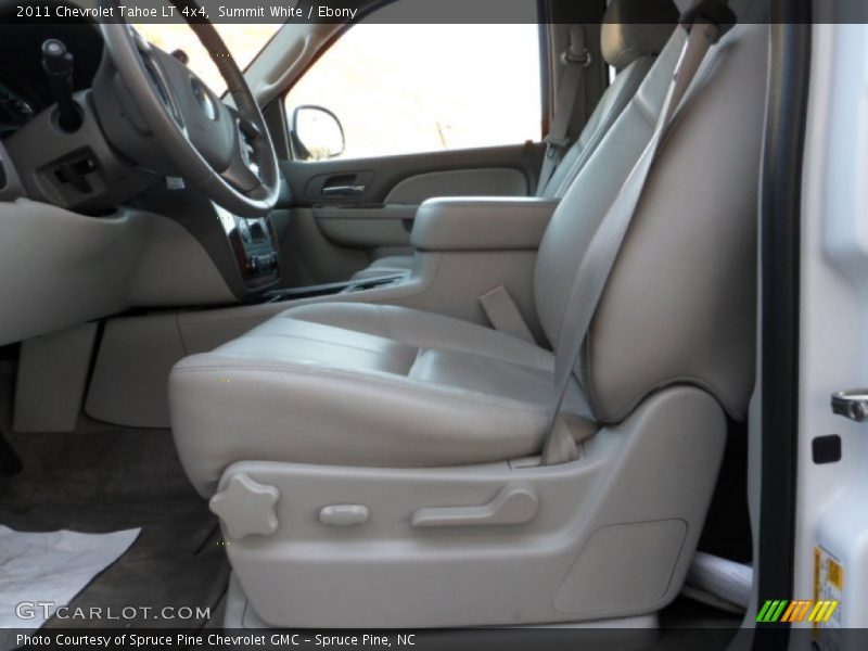 Summit White / Ebony 2011 Chevrolet Tahoe LT 4x4