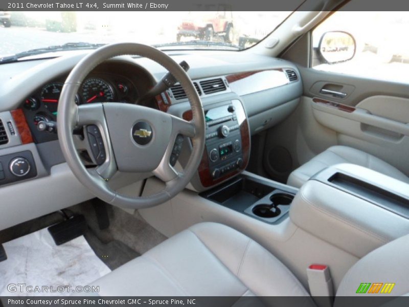 Summit White / Ebony 2011 Chevrolet Tahoe LT 4x4