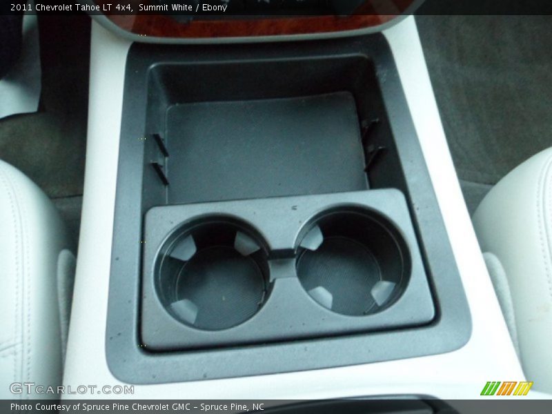Summit White / Ebony 2011 Chevrolet Tahoe LT 4x4
