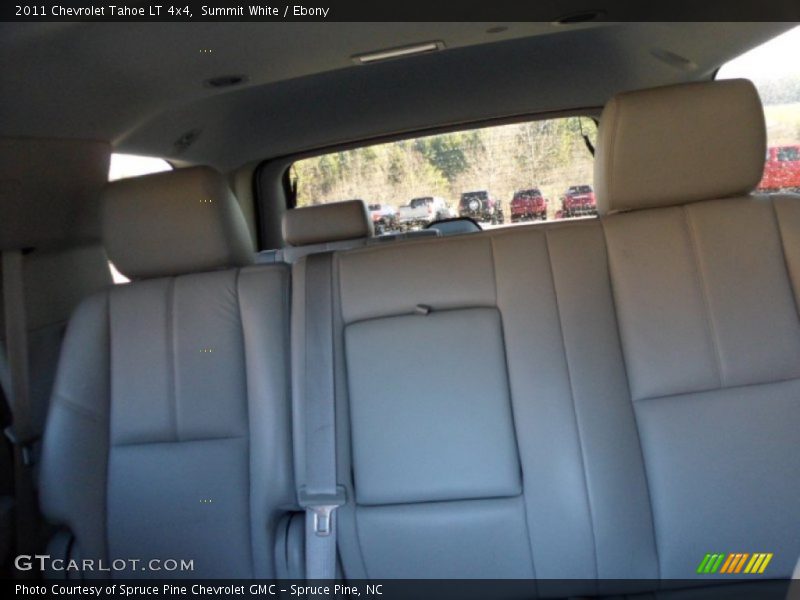 Summit White / Ebony 2011 Chevrolet Tahoe LT 4x4