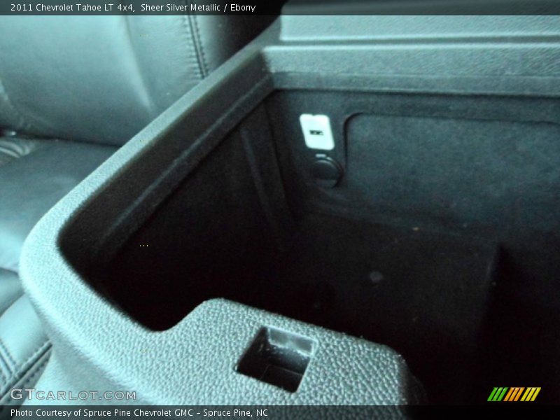 Sheer Silver Metallic / Ebony 2011 Chevrolet Tahoe LT 4x4