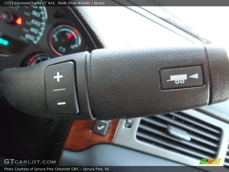 Sheer Silver Metallic / Ebony 2011 Chevrolet Tahoe LT 4x4