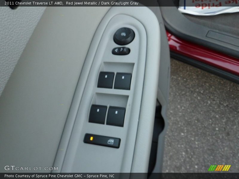 Red Jewel Metallic / Dark Gray/Light Gray 2011 Chevrolet Traverse LT AWD