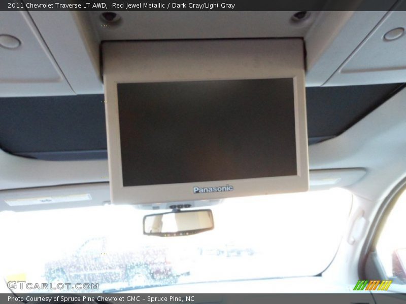 Red Jewel Metallic / Dark Gray/Light Gray 2011 Chevrolet Traverse LT AWD