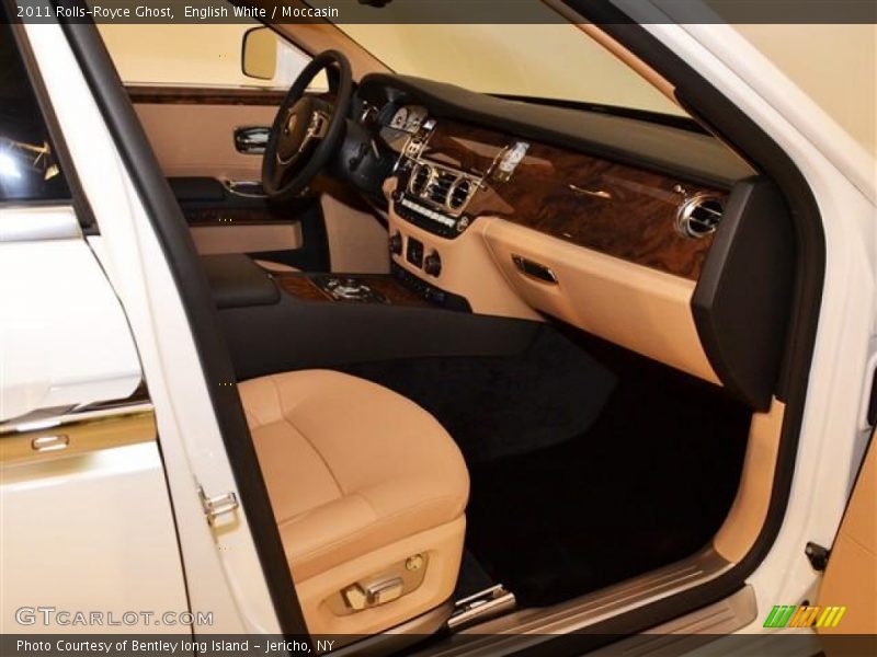 English White / Moccasin 2011 Rolls-Royce Ghost