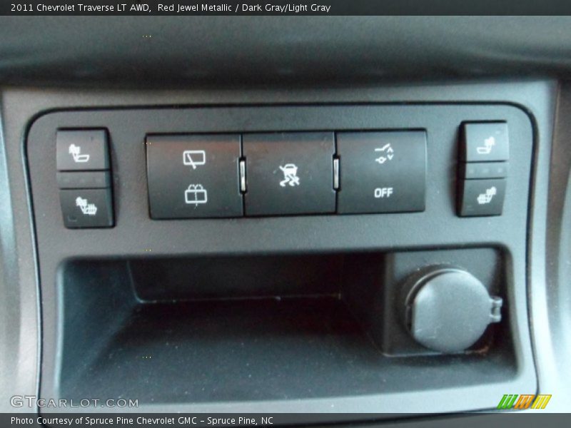 Red Jewel Metallic / Dark Gray/Light Gray 2011 Chevrolet Traverse LT AWD