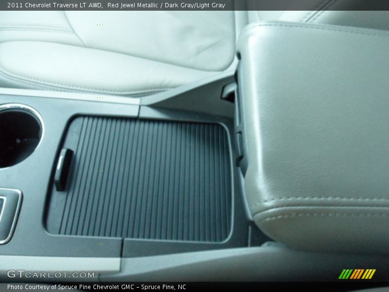 Red Jewel Metallic / Dark Gray/Light Gray 2011 Chevrolet Traverse LT AWD