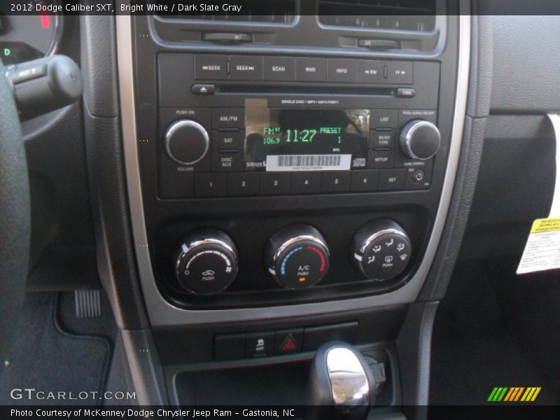 Bright White / Dark Slate Gray 2012 Dodge Caliber SXT