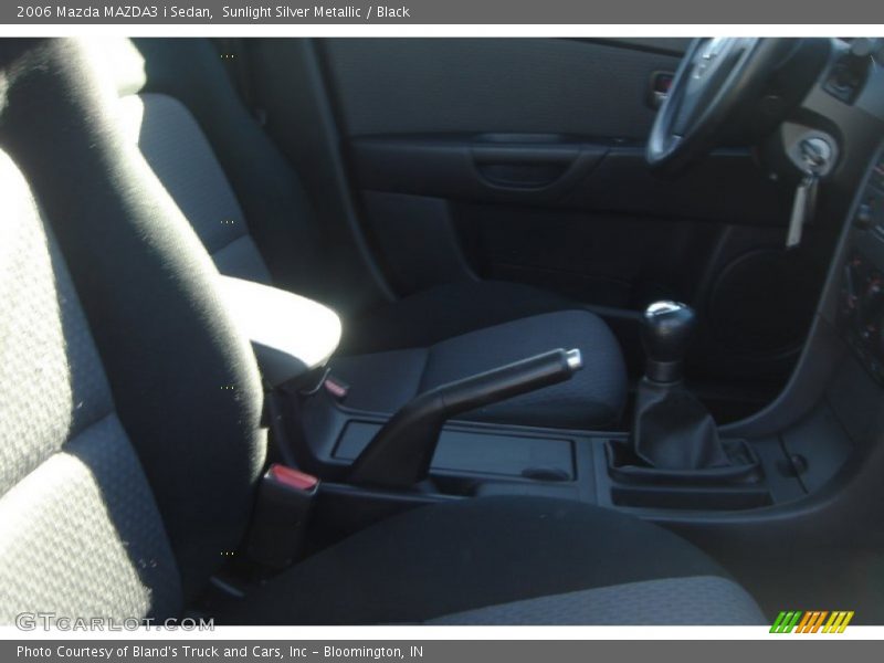Sunlight Silver Metallic / Black 2006 Mazda MAZDA3 i Sedan