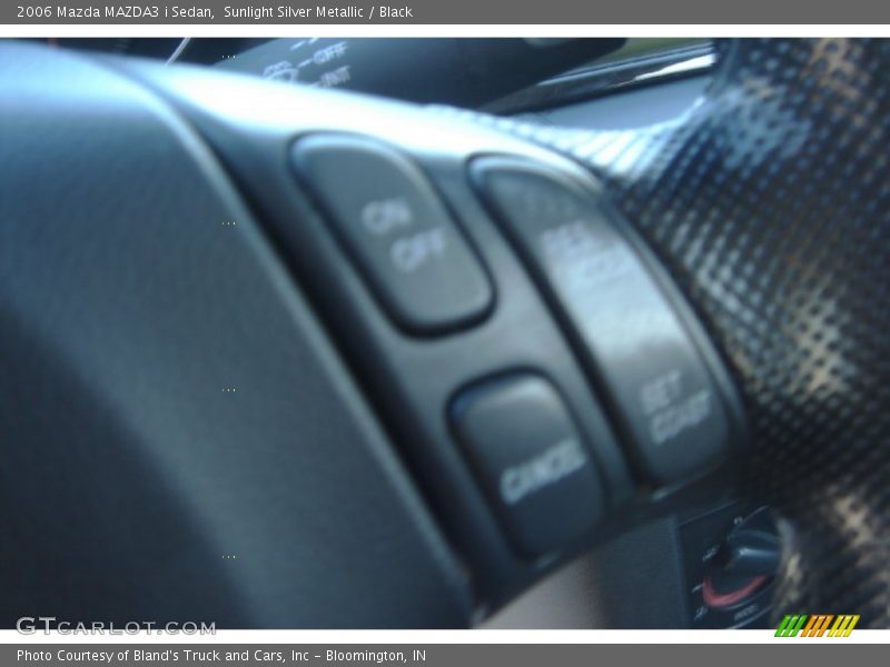 Sunlight Silver Metallic / Black 2006 Mazda MAZDA3 i Sedan