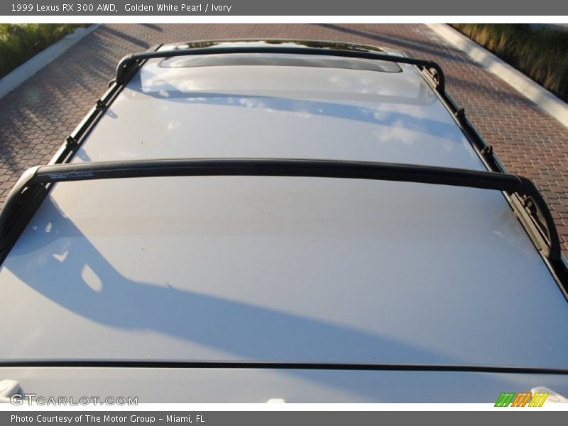 Golden White Pearl / Ivory 1999 Lexus RX 300 AWD