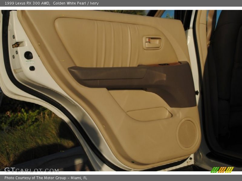 Golden White Pearl / Ivory 1999 Lexus RX 300 AWD