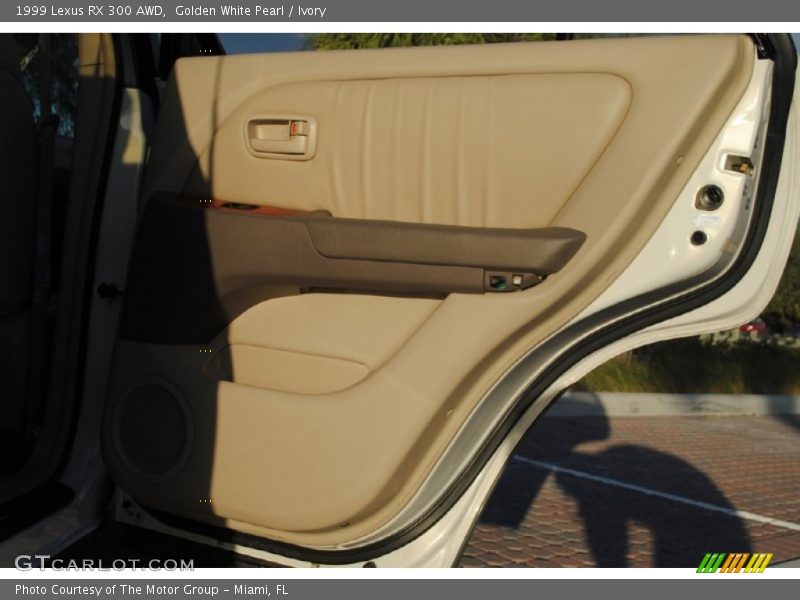 Golden White Pearl / Ivory 1999 Lexus RX 300 AWD