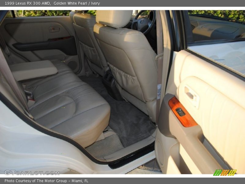 Golden White Pearl / Ivory 1999 Lexus RX 300 AWD