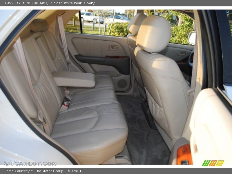 Golden White Pearl / Ivory 1999 Lexus RX 300 AWD