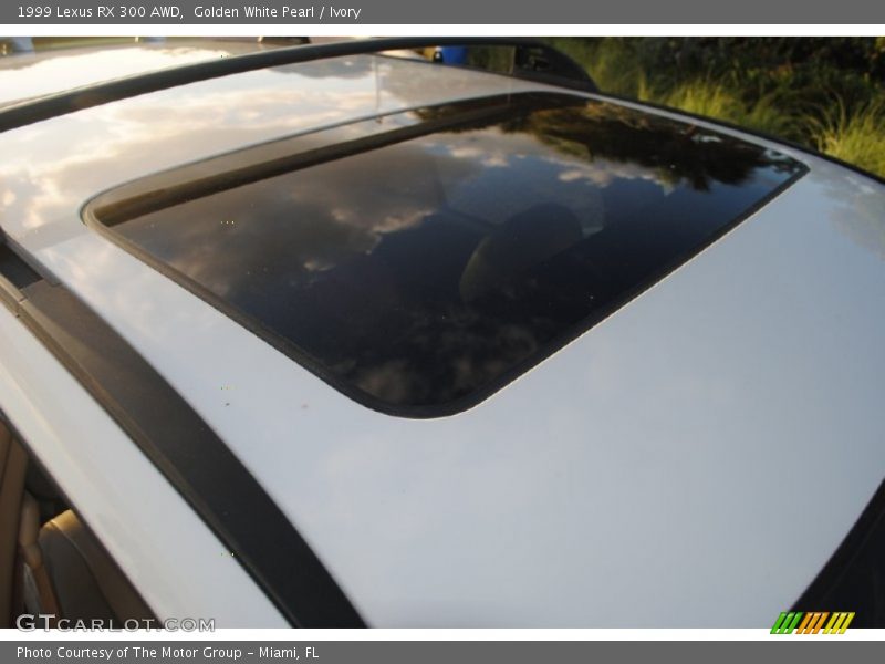Golden White Pearl / Ivory 1999 Lexus RX 300 AWD