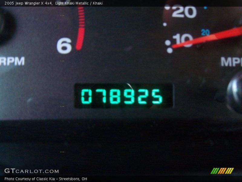 Light Khaki Metallic / Khaki 2005 Jeep Wrangler X 4x4