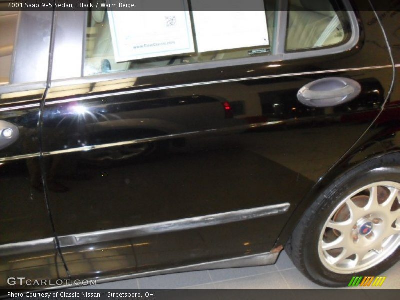 Black / Warm Beige 2001 Saab 9-5 Sedan