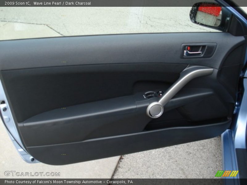 Wave Line Pearl / Dark Charcoal 2009 Scion tC