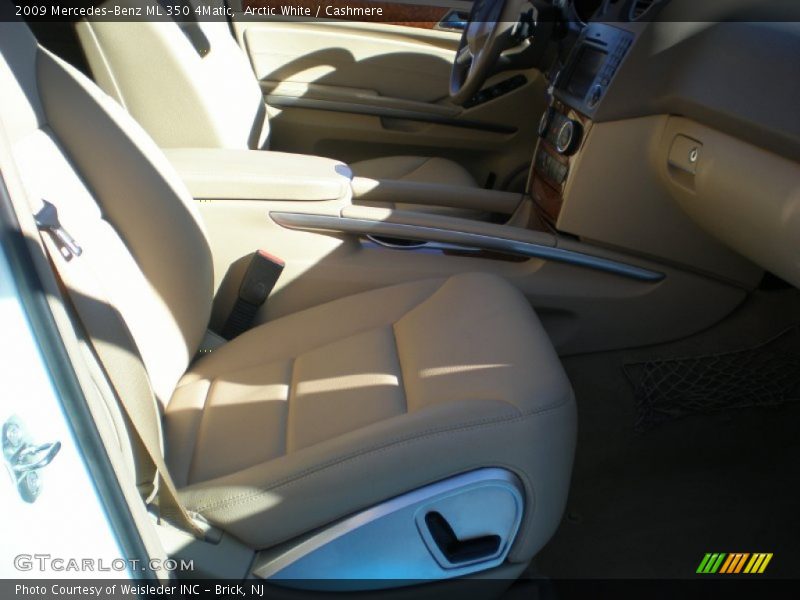 Arctic White / Cashmere 2009 Mercedes-Benz ML 350 4Matic