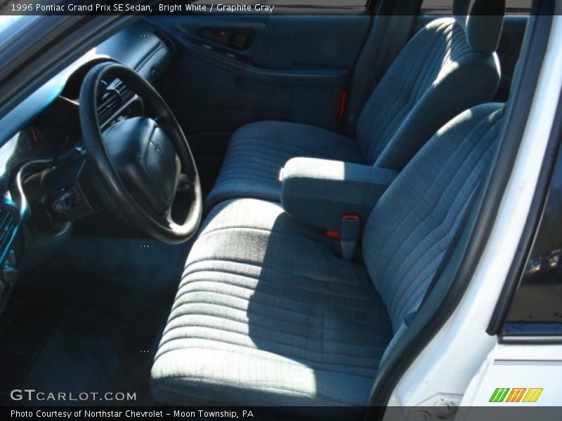 Bright White / Graphite Gray 1996 Pontiac Grand Prix SE Sedan