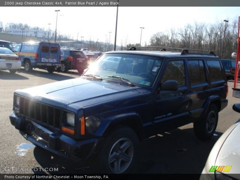 Patriot Blue Pearl / Agate Black 2000 Jeep Cherokee Classic 4x4