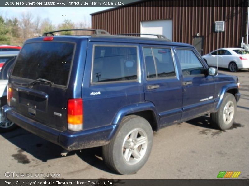 Patriot Blue Pearl / Agate Black 2000 Jeep Cherokee Classic 4x4