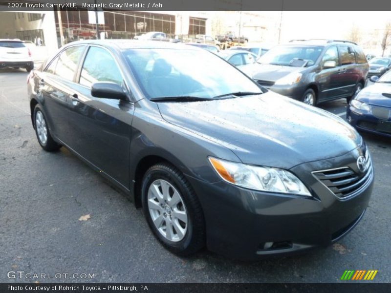 Magnetic Gray Metallic / Ash 2007 Toyota Camry XLE