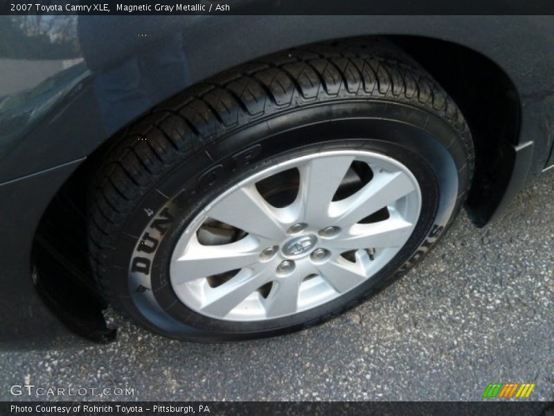 Magnetic Gray Metallic / Ash 2007 Toyota Camry XLE