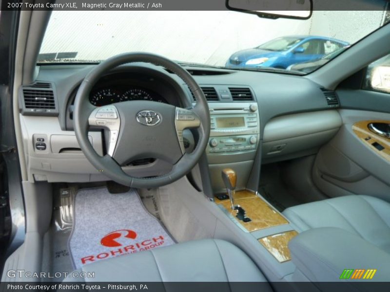 Magnetic Gray Metallic / Ash 2007 Toyota Camry XLE