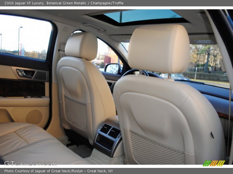 Botanical Green Metallic / Champagne/Truffle 2009 Jaguar XF Luxury