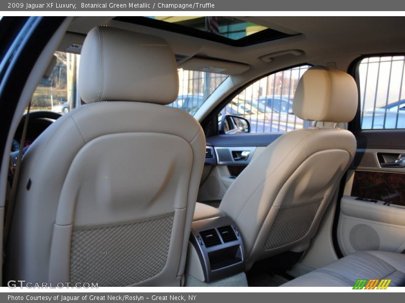Botanical Green Metallic / Champagne/Truffle 2009 Jaguar XF Luxury