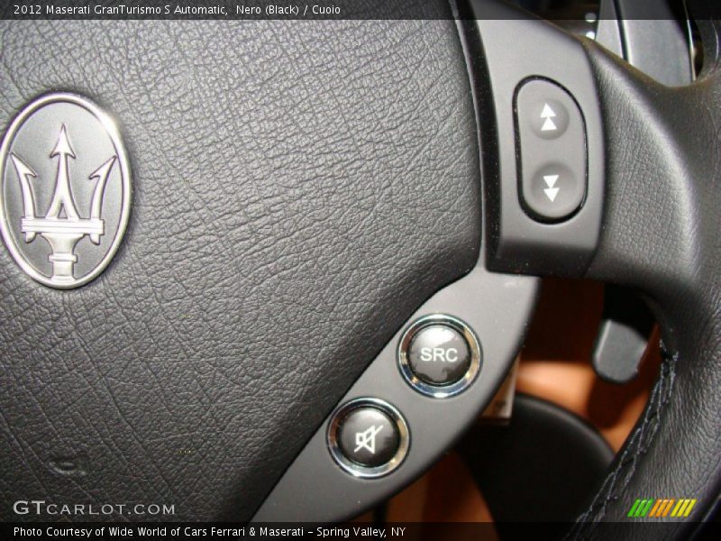 Controls of 2012 GranTurismo S Automatic