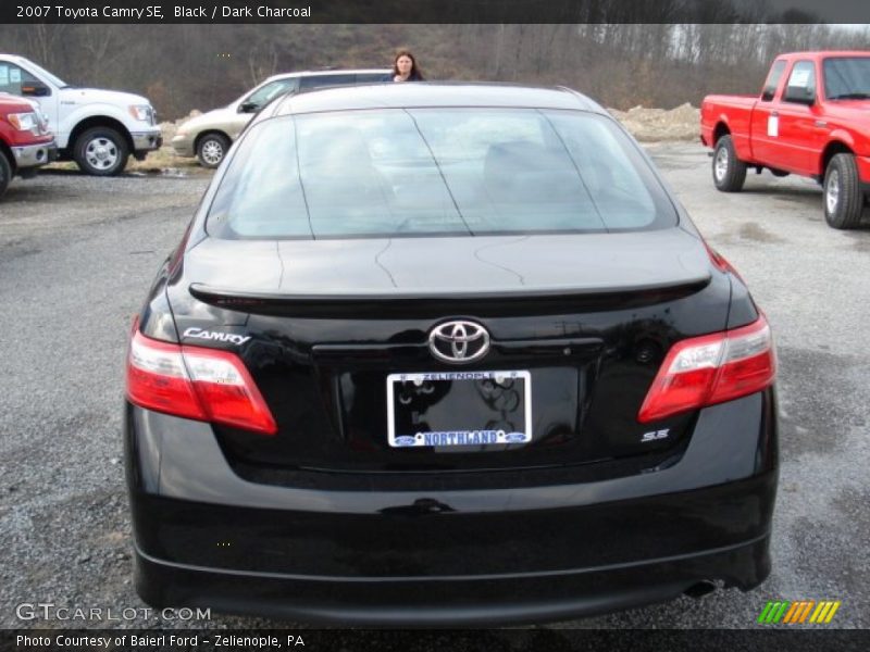 Black / Dark Charcoal 2007 Toyota Camry SE
