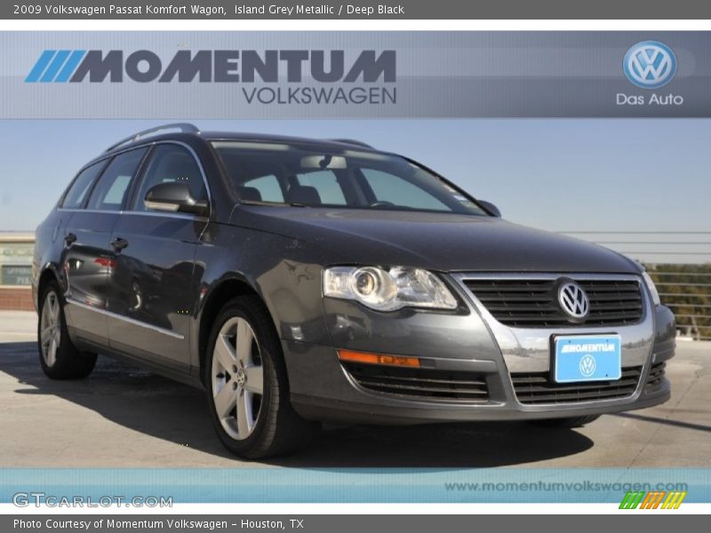 Island Grey Metallic / Deep Black 2009 Volkswagen Passat Komfort Wagon
