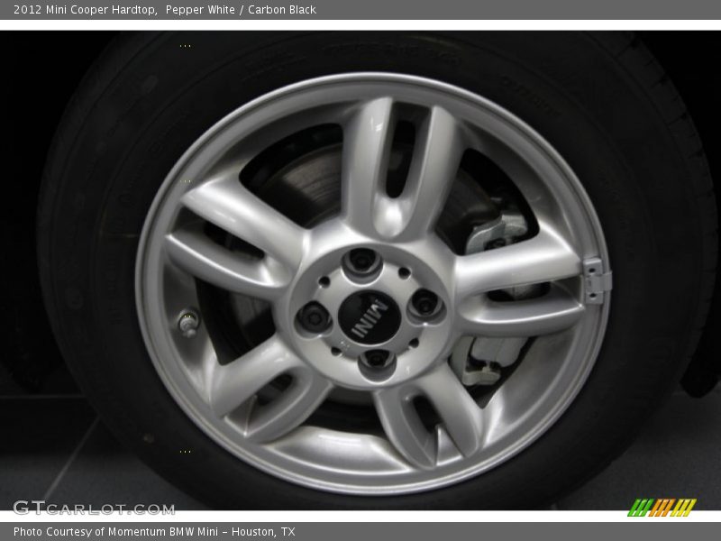 Pepper White / Carbon Black 2012 Mini Cooper Hardtop