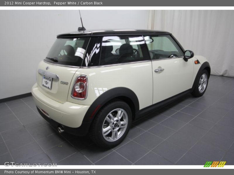 Pepper White / Carbon Black 2012 Mini Cooper Hardtop