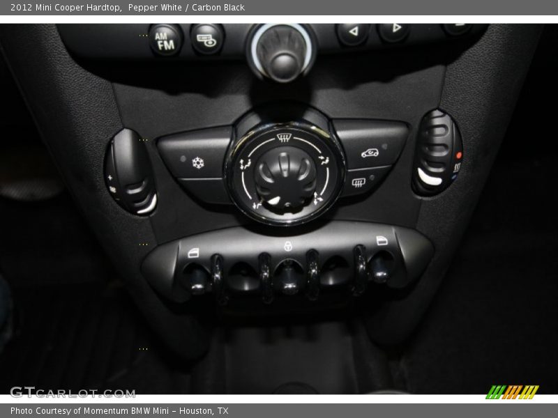 Pepper White / Carbon Black 2012 Mini Cooper Hardtop