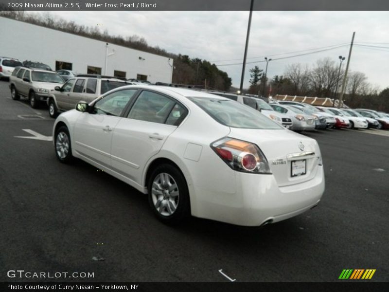 Winter Frost Pearl / Blond 2009 Nissan Altima 2.5 S