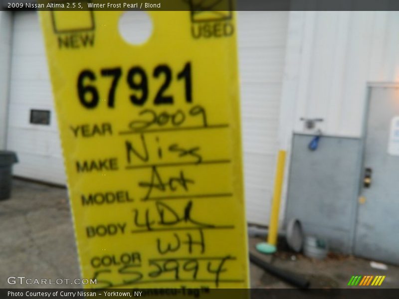 Winter Frost Pearl / Blond 2009 Nissan Altima 2.5 S