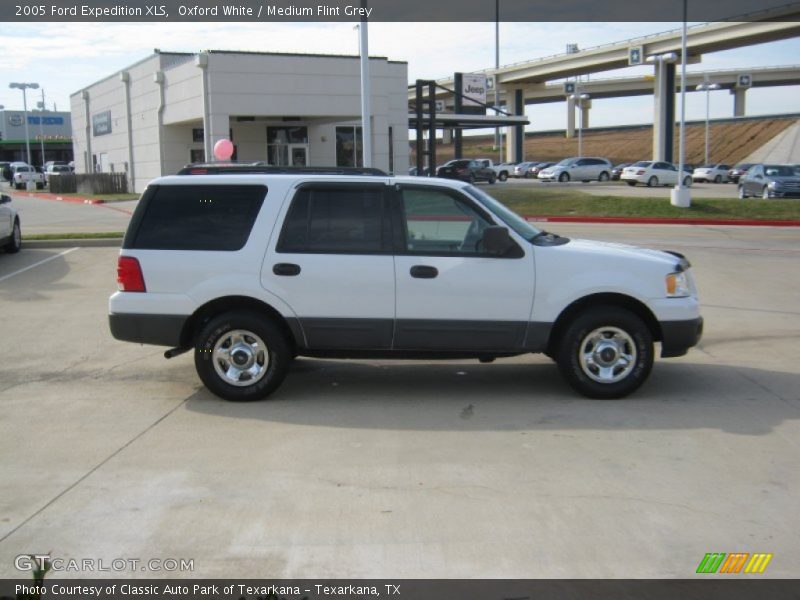 Oxford White / Medium Flint Grey 2005 Ford Expedition XLS