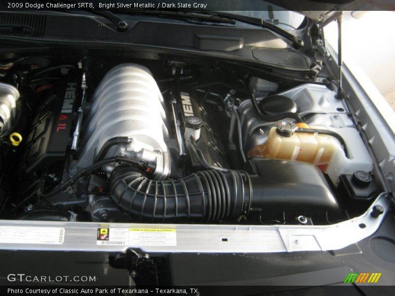 Bright Silver Metallic / Dark Slate Gray 2009 Dodge Challenger SRT8