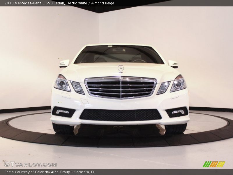 Arctic White / Almond Beige 2010 Mercedes-Benz E 550 Sedan