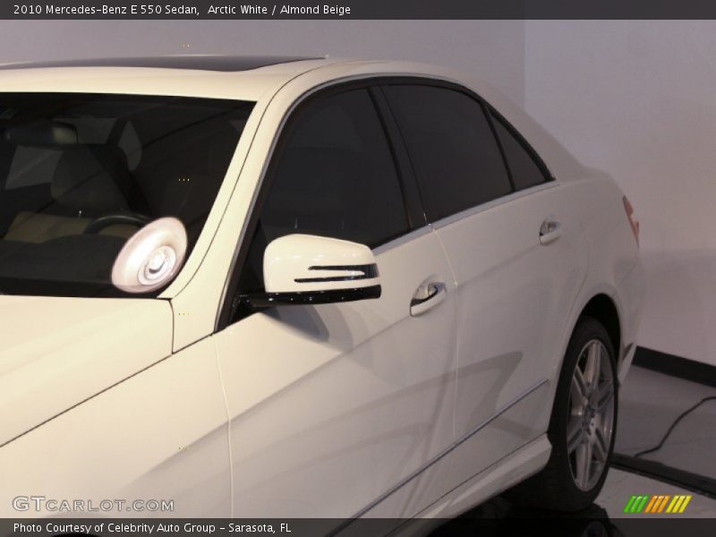Arctic White / Almond Beige 2010 Mercedes-Benz E 550 Sedan