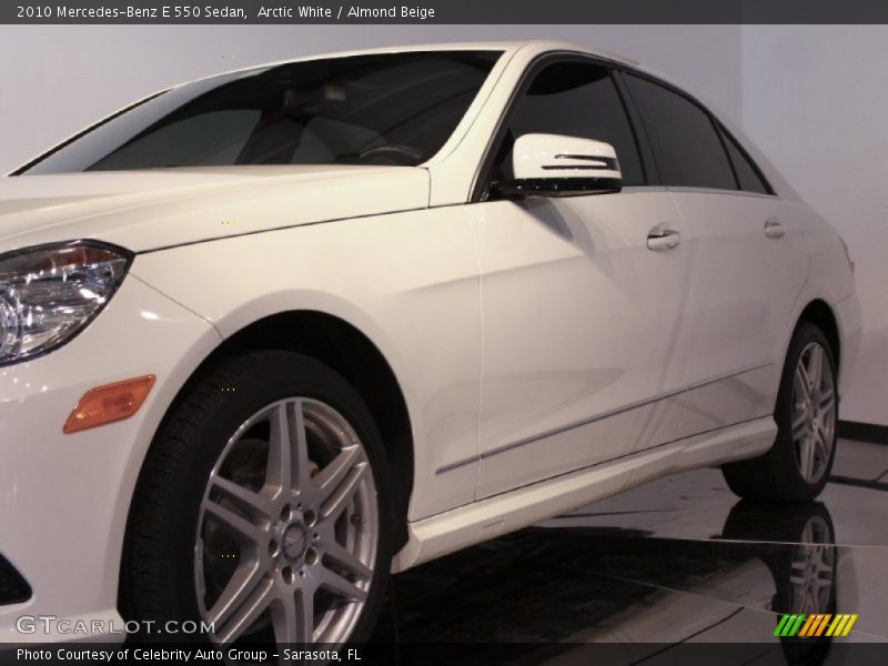 Arctic White / Almond Beige 2010 Mercedes-Benz E 550 Sedan