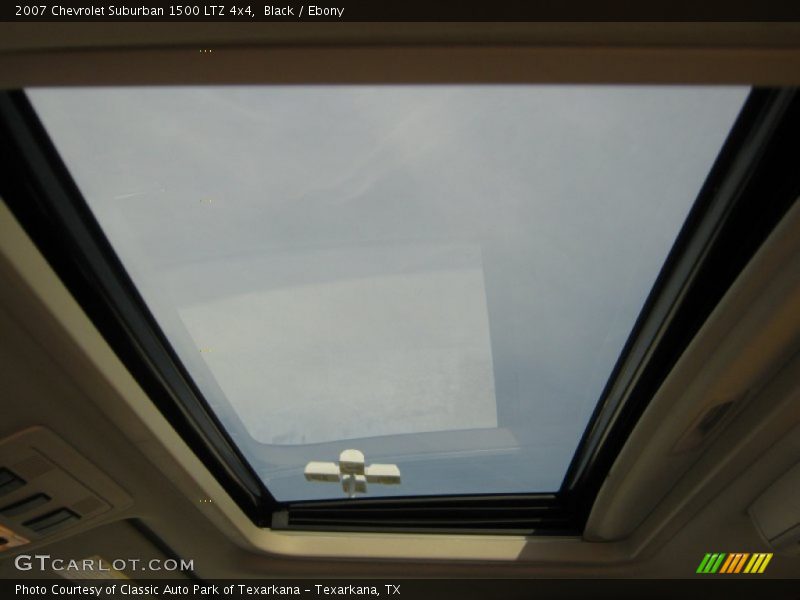 Black / Ebony 2007 Chevrolet Suburban 1500 LTZ 4x4